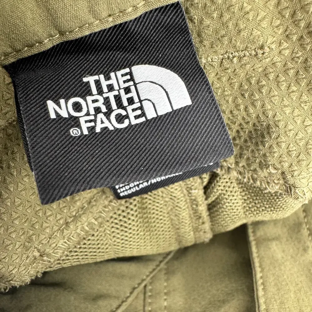 The North Face Shorts Mens 40 (40x9 ACTUAL) Olive‎ Green Rolling Sun Gorpcore